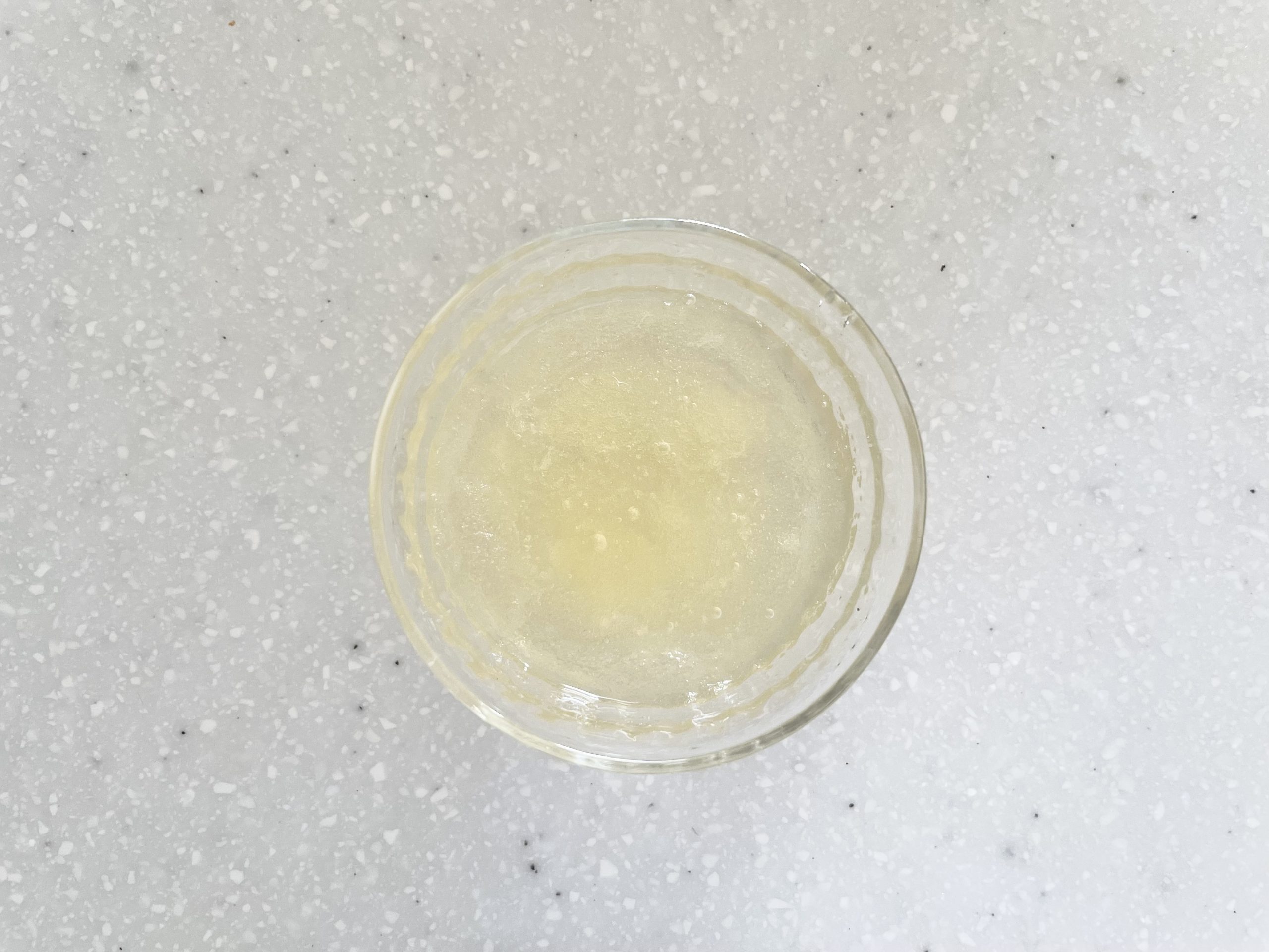 【下準備】粉ゼラチンを大さじ3の水(分量外)で15分ほど置き、ふやかしておく。